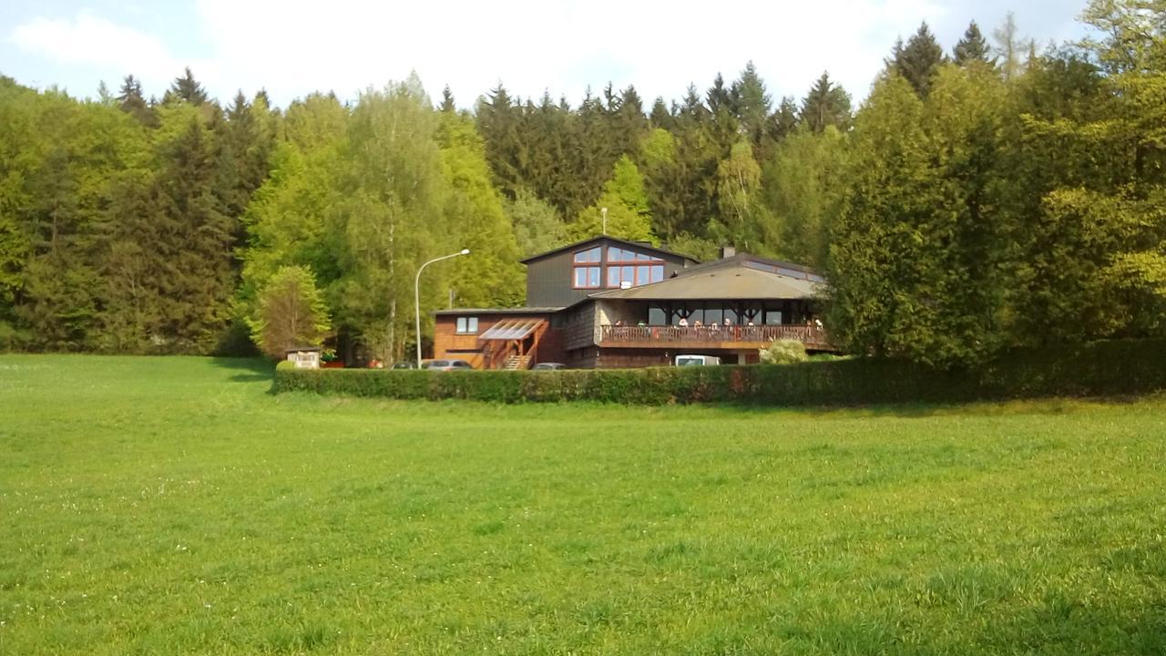 ホテルGasthof Grottenhof Neuhaus an der Pegnitz エクステリア 写真